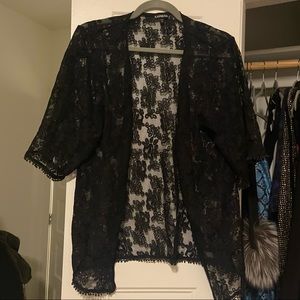 Express | Lace Kimono